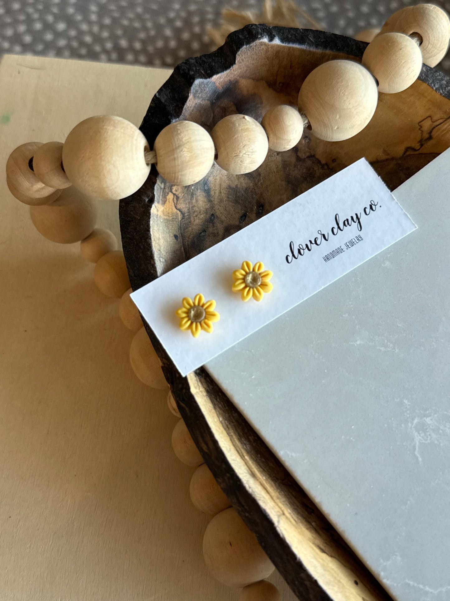 Sunflower Stud