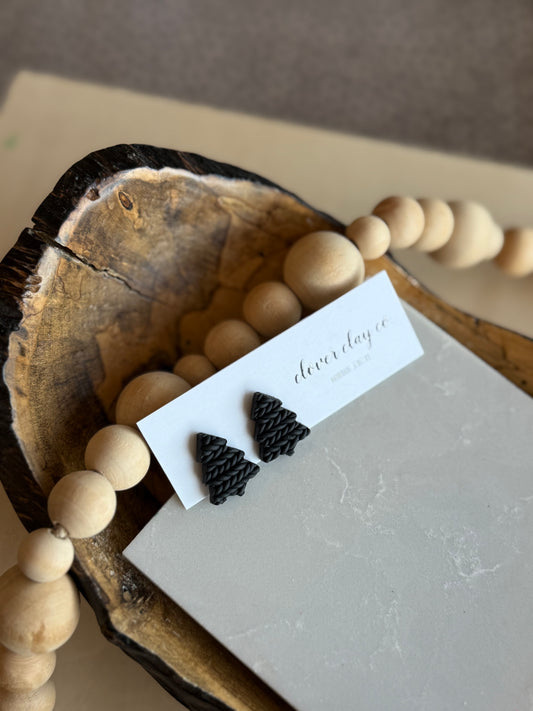 Black Cable Knit Stud